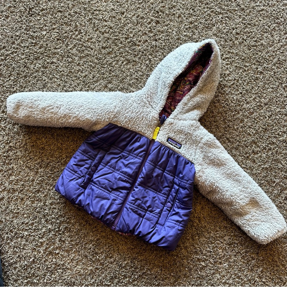 Patagonia Kids Jacket in Purple and Cream